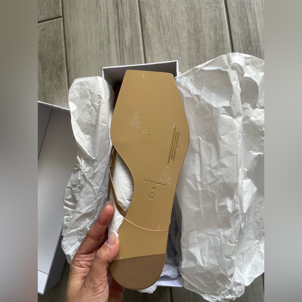 Studio Amelia Slingshot Nappa Leather Flat Sandals Beige Eu 36 / Us 6 Nwt — image 7 of 8